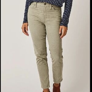 Carve Designs Skyler Skinny Cord: Olive